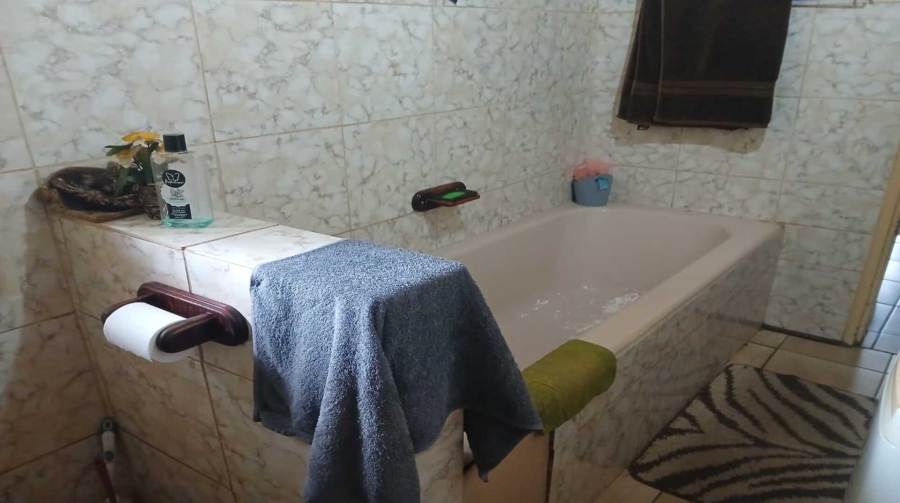 4 Bedroom Property for Sale in Sasolburg Free State